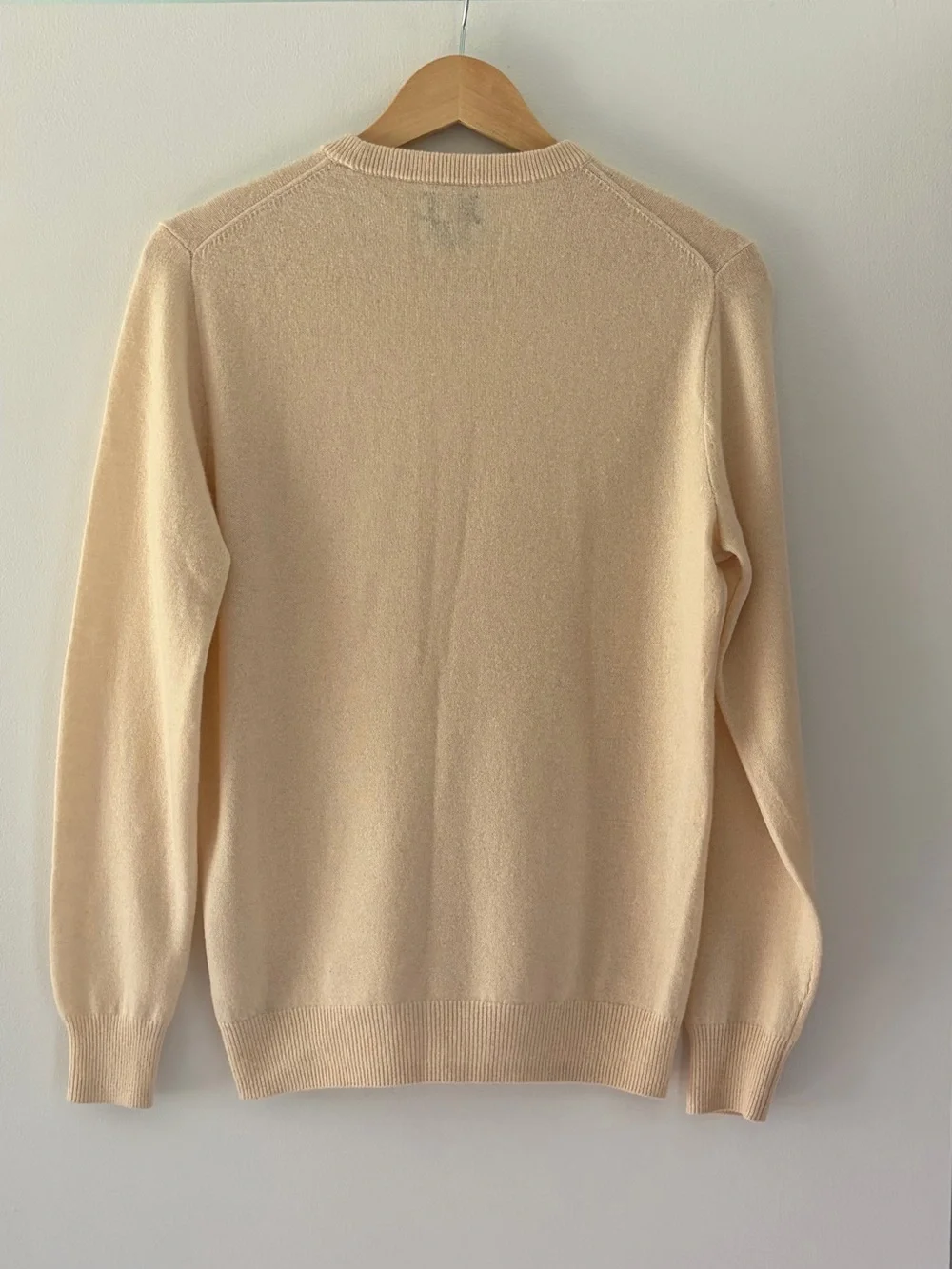 J. Crew Women's XS 100% Mongolian Cashmere Cream Crewneck Sweater